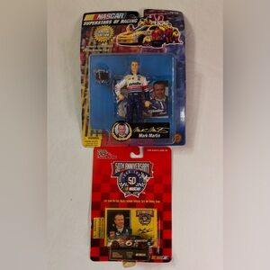 MARK MARTIN NASCAR Racing Set with Driver / Blue and White Car
